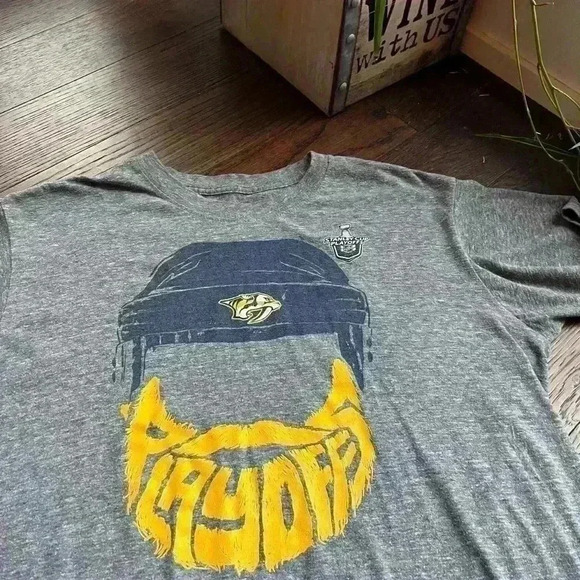 ✨HOST PICK✨Hockey Playoffs Stanley Cup 2017 Nashville Predators Grey Shirt Men L - Picture 7 of 8